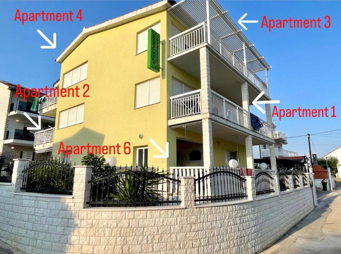 Apartment Antonija Rogoznica  Eksteriør billede